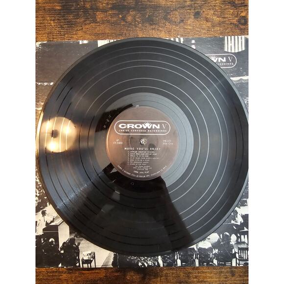 Music You'll Enjoy Crown V Christ Centered Recordings LP CV-1000 - Picture 4 of 7